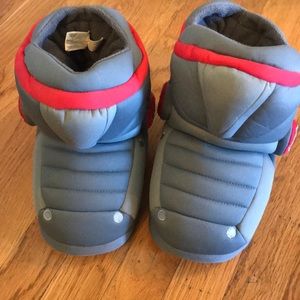 Trimfit Robot Slippers